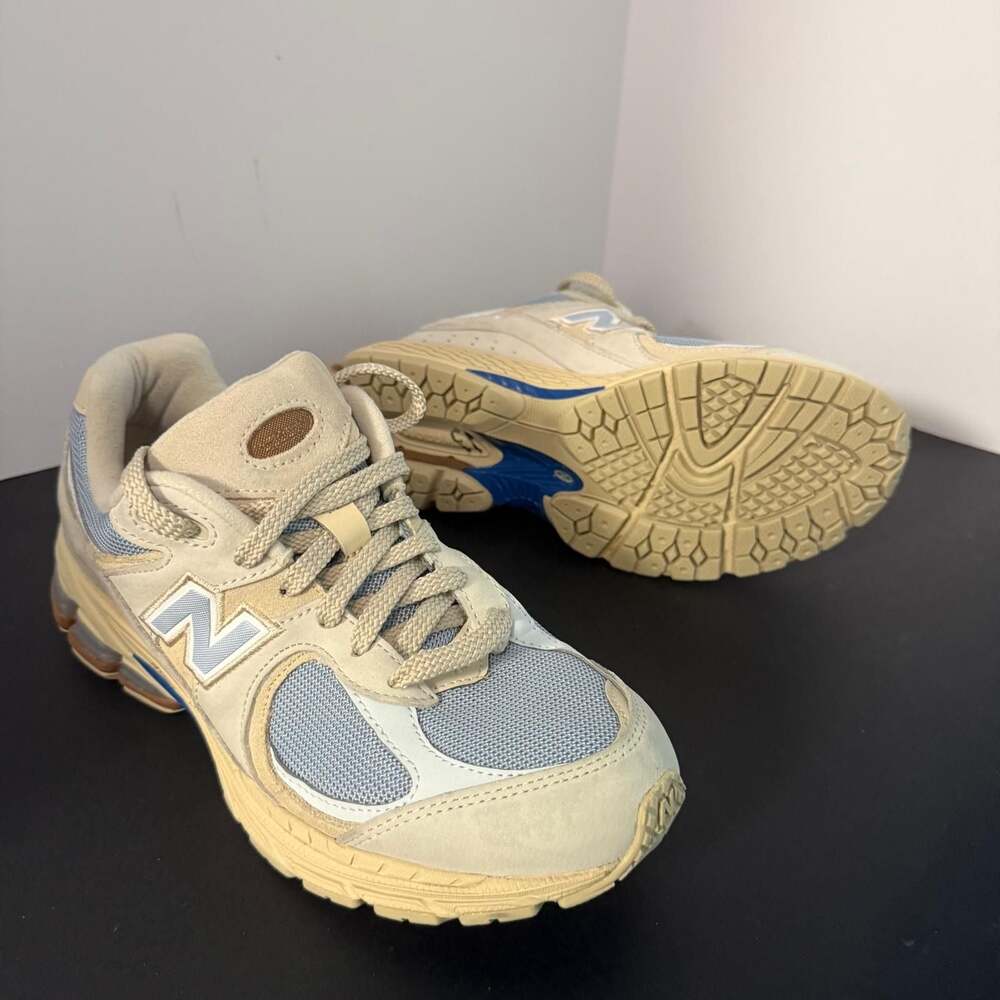 New Balance 2002R 'Sandstone Timberwolf'‎ Light Blue/Cream Sneakers M2002RBZ - Picture 2 of 10